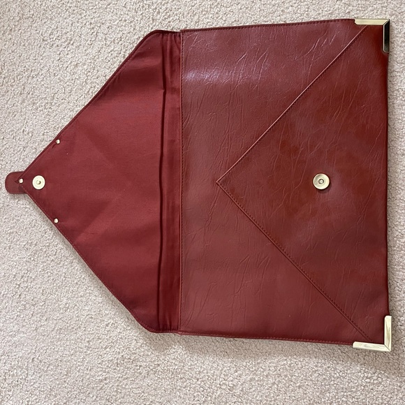 Beautiful Redish Brown Envelope Clutch- Large - Picture 8 of 10